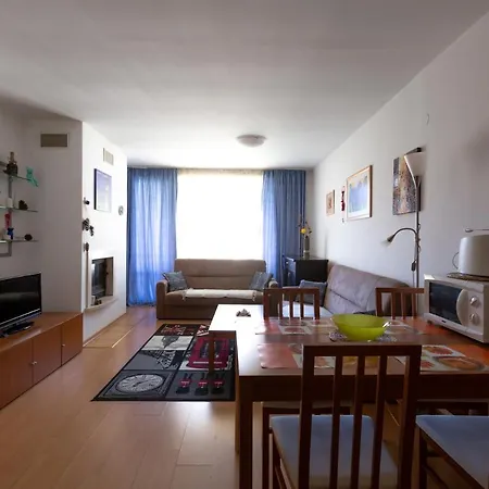 Apartment Monastery Complex с камином и террасой Bansko
